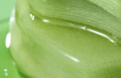 Успокаивающие тонер-пэды с экстрактом нони Celimax The Real Noni Calming Glow Pad