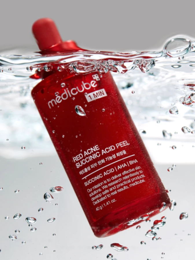 Смываемый противовоспалительный пилинг с янтарной кислотой Medicube Red Acne Succinic Acid Peel