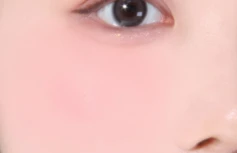 Мягкие румяна с сияющим финишем в нежном розовом оттенке The Saem Jelly Blusher PK01 Sweet Petal