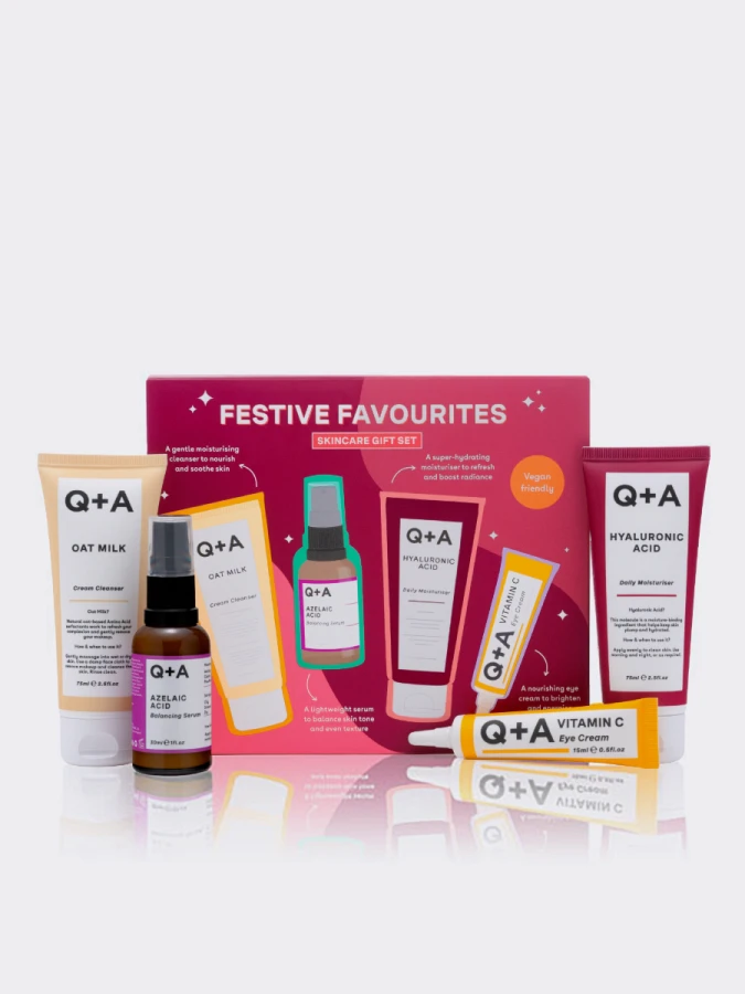 Набор средств для ухода за кожей Q+A Festive Favourites Skincare Gift Set