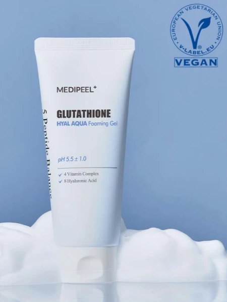 Осветляющий гель для умывания с глутатионом MEDI-PEEL Glutathione Hyal Aqua Foaming Gel Cleanser Осветляющий гель для умывания с глутатионом MEDI-PEEL Glutathione Hyal Aqua Foaming Gel Cleanser