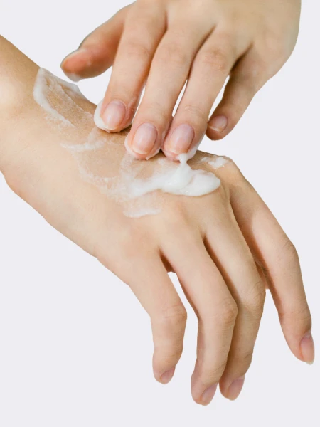 Успокаивающий пилинг-гель с экстрактом центеллы One-Day's You Cica:ming Peeling Gel