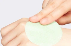 Пилинг-пэды для проблемной кожи с АНА, ВНА и РНА кислотами Some By Mi AHA BHA PHA 30 Days Miracle Truecica Clear Pad