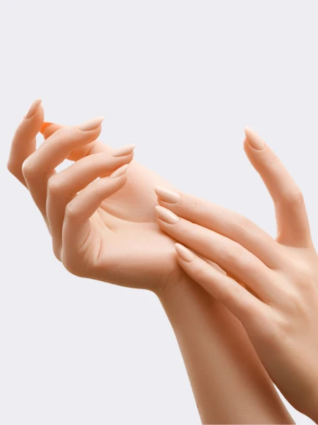 Питательный крем для рук с маслом ши и ароматом цветов Derma Factory Shea Butter 10% Hand Cream Classy Garden