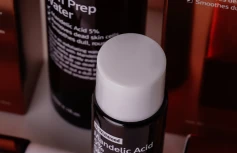 МИНИ Пилинг-тонер на основе миндальной кислоты By Wishtrend Mandelic Acid 5% Skin Prep Water