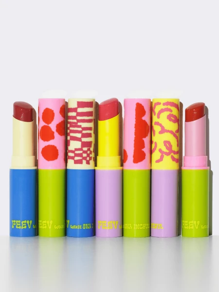 Лимитированный оттеночный бальзам для губ в лиловом оттенке FEEV Hyper-Fit Tinted Color Balm; Bubbly Mauve Лимитированный оттеночный бальзам для губ в лиловом оттенке FEEV Hyper-Fit Tinted Color Balm; Bubbly Mauve