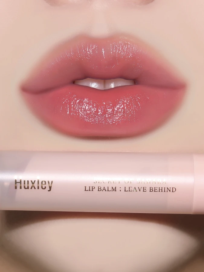 Оттеночный бальзам для губ Huxley Lip Balm Leave Behind 3 Pinch of Spice Оттеночный бальзам для губ Huxley Lip Balm Leave Behind 3 Pinch of Spice