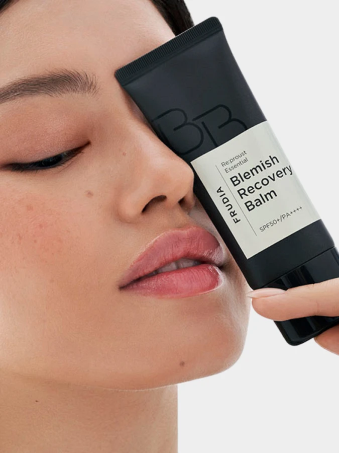 ВВ-крем для лица с растительными экстрактами Frudia Re:proust Essential Blemish Recovery Balm SPF50+ PA++++