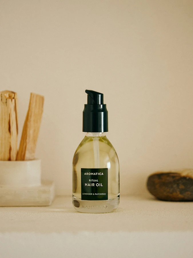Смягчающее масло для волос с экстрактом лаванды и пачули Aromatica Ritual Hair Oil Lavender & Patchouli