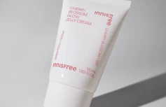 Увлажняющий крем для лица с экстрактом цветов вишни innisfree Cherry Blossom Glow Jelly Cream