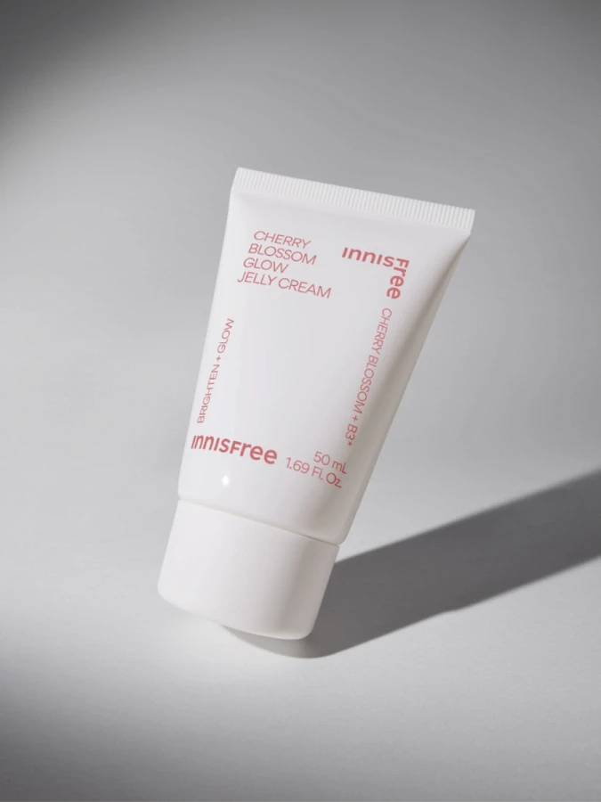 Увлажняющий крем для лица с экстрактом цветов вишни innisfree Cherry Blossom Glow Jelly Cream