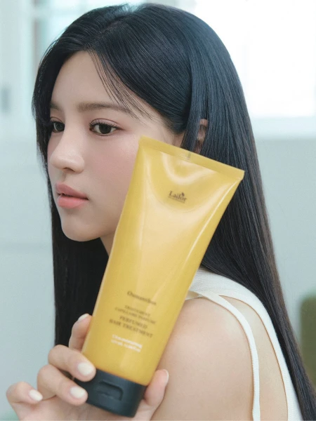 Парфюмированная маска для волос La’dor Perfumed Hair Treatment Osmanthus