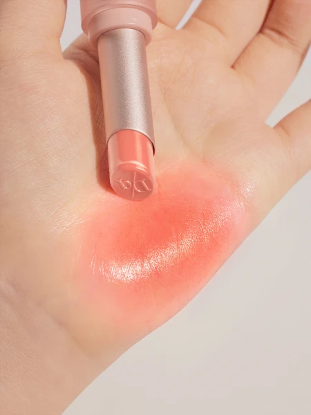 Глянцевая помада в нюдовом тыквенном оттенке Dasique Mood Glow Lipstick #02 Nude Pumpkin