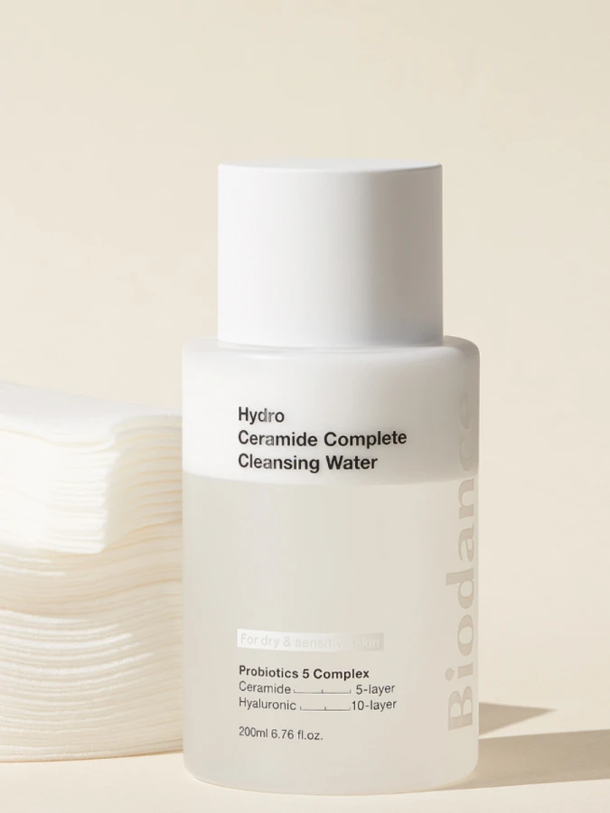 Мягкая очищающая вода для снятия макияжа Biodance Hydro Ceramide Complete Cleansing Water