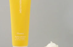 Смягчающая пенка для умывания с медовым экстрактом Papa Recipe Bombee Honey Moisture Facial Cleanser