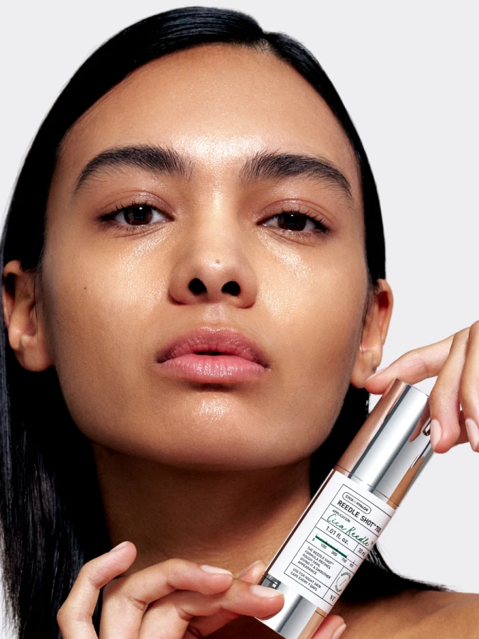 Интенсивная сыворотка-бустер со спикулами VT Reedle Shot 700