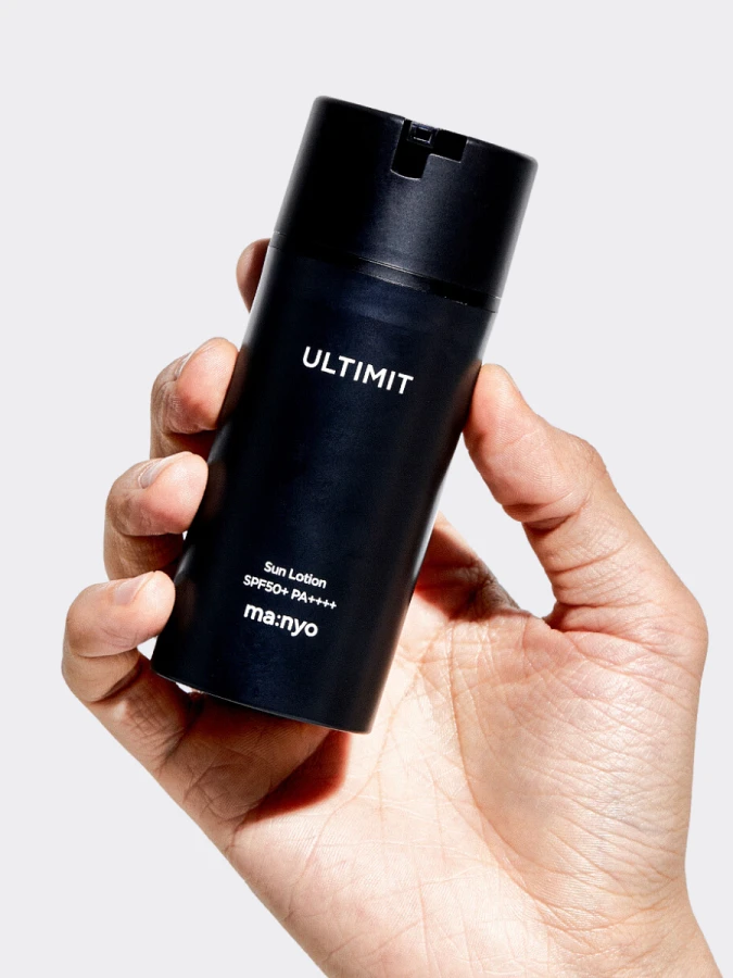 Солнцезащитный лосьон с растительными экстрактами Ma:nyo Factory Ultimit All-In-One Sun Lotion SPF50+ PA++++