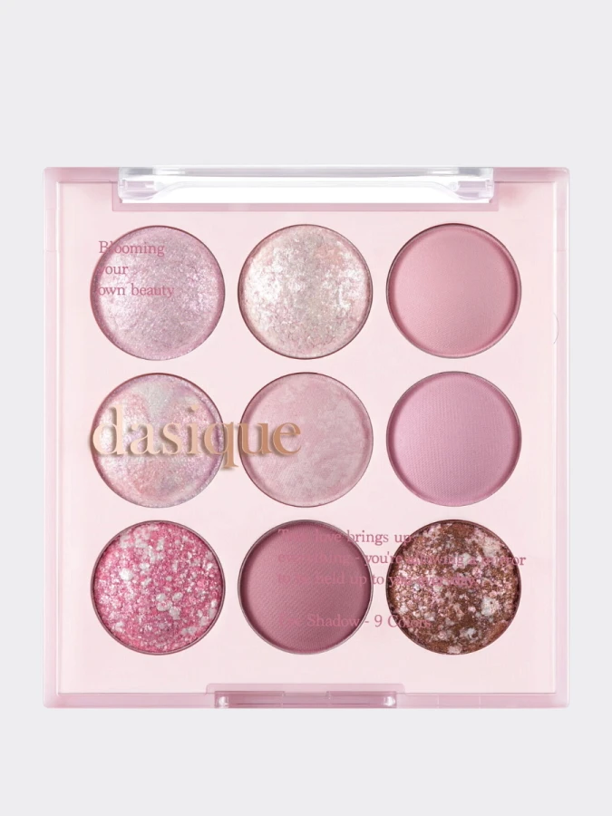 Палетка теней для век Dasique Shadow Palette #20 Blueberry Sorbet