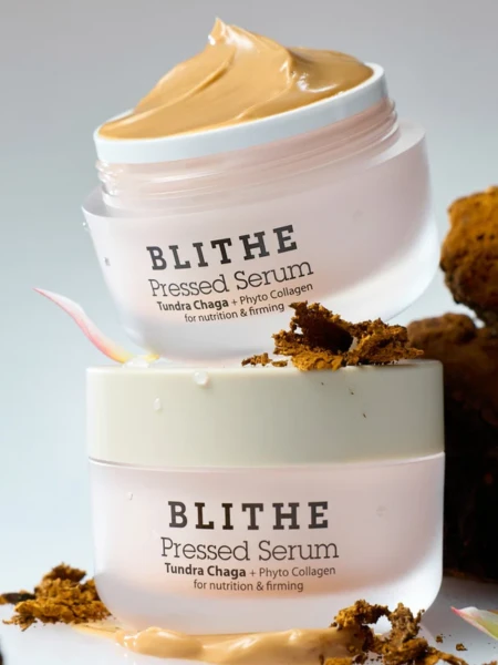 Антивозрастная спрессованная сыворотка-крем Blithe Pressed Serum Tundra Chaga
