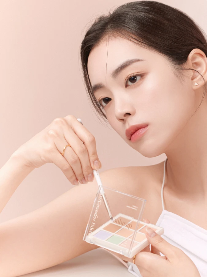 Палетка корректоров в холодных тонах Dasique Pro Concealer Palette #01 Cover