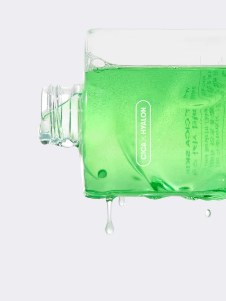 Успокаивающий тонер для лица с экстрактом центеллы MAXI VT Cica Skin