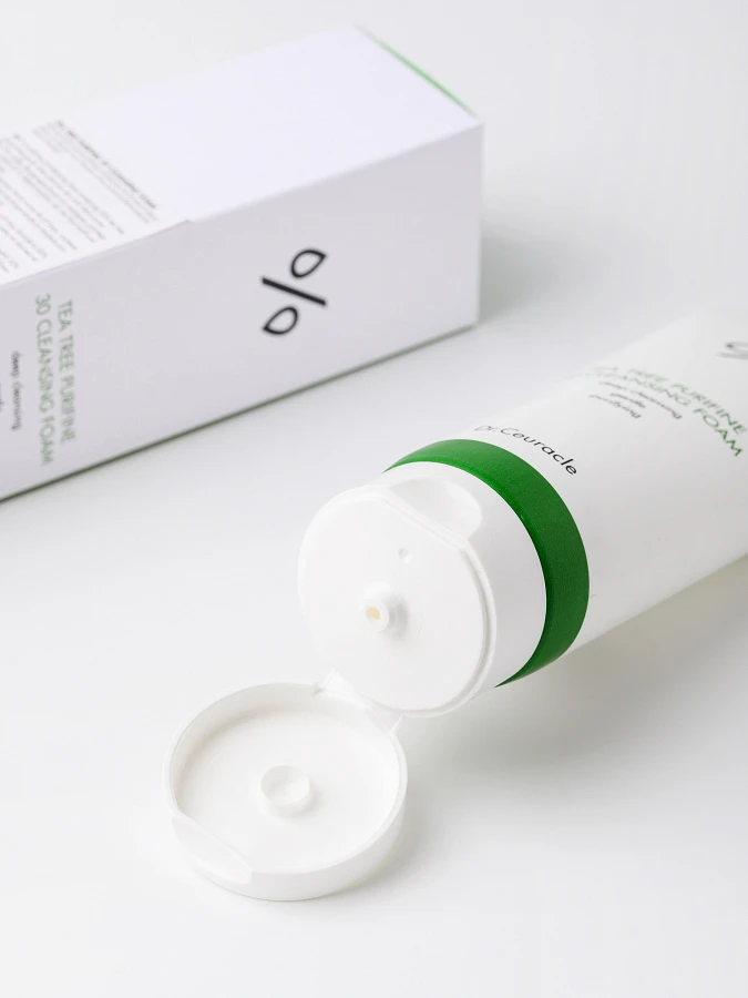 Пенка для умывания с экстрактом чайного дерева Dr.Ceuracle Tea Tree Purifine Cleansing Foam