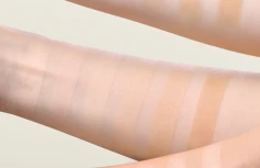 Тональный кушон с сияющим финишем TOCOBO Apple Dewy Fit Cushion 19 Cream