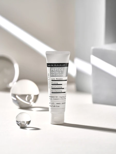 Укрепляющий крем для лица и век с комплексом секольджи Derma Factory Peptide Facial and Eye Cream