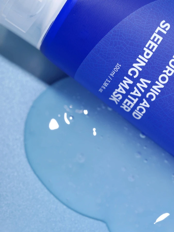 Ночная маска для глубокого увлажнения кожи IsNtree Hyaluronic Acid Water Sleeping Mask