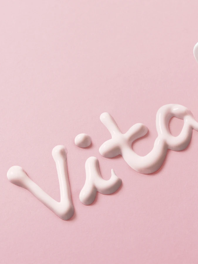 Солнцезащитный крем с комплексом витаминов TOCOBO VIta Tone Up Sun Cream SPF50+ PA++++