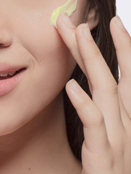 Мягкий разглаживающий ночной крем для лица с ретиналем Derma Factory Retinal 300ppm Cream