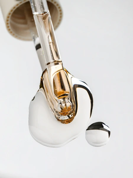 Пилинг-сыворотка с кислотами и экстрактом сливы AROMATICA Kakadu Youth Glow Vita Peel 10% AHA + 0.5% BHA