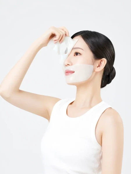 Успокаивающая гидрогелевая маска с центеллой dewdap Cicatea Deep Calming Hydrogel Mask