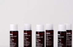 МИНИ Пилинг-тонер на основе миндальной кислоты By Wishtrend Mandelic Acid 5% Skin Prep Water