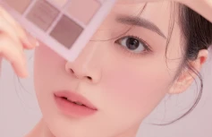 Палетка теней для век Dasique Shadow Palette #13 Cool Blending
