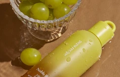 Разглаживающая эссенция для лица с ферментами винограда Papa Recipe Noble Rot Lifting Essence
