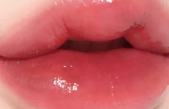 Стойкий глянцевый тинт для губ INGA Water Glow Lip Tint Frost