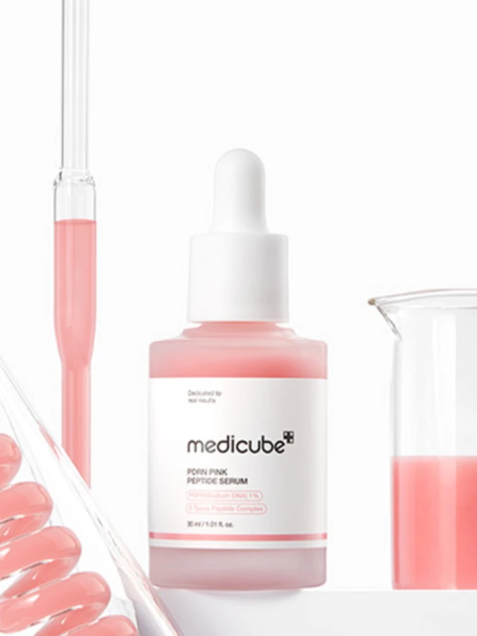 Укрепляющая сыворотка для лица с пептидами и ПДРН Medicube PDRN Pink Peptide Serum