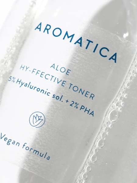 Увлажняющий тонер с алоэ и гиалуроновой кислотой AROMATICA Aloe Hy-ffective Toner 5% Hyaluronic sol.  2% PHA Увлажняющий тонер с алоэ и гиалуроновой кислотой AROMATICA Aloe Hy-ffective Toner 5% Hyaluronic sol.  2% PHA