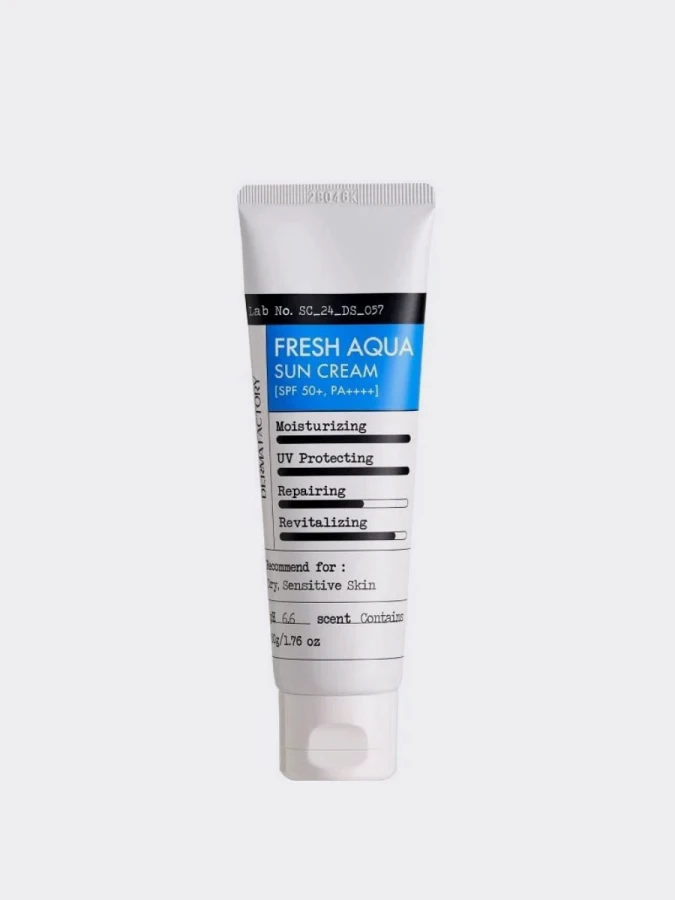 Легкий увлажняющий солнцезащитный крем Derma Factory Fresh Aqua Sun Cream SPF 50+ PA++++