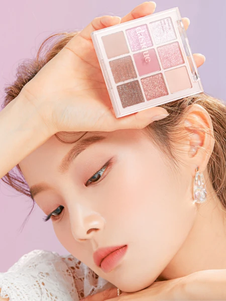 Палетка теней для век Dasique Shadow Palette #04 Pastel Dream