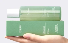 Отшелушивающая эссенция для лица с РНА-кислотами Fraijour Original Wormwood PHA Peeling Essence