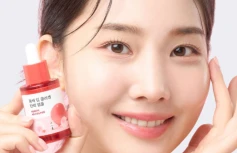 Укрепляющая сыворотка для лица с экстрактом камелии Round Lab Camellia Deep Collagen Firming Ampoule