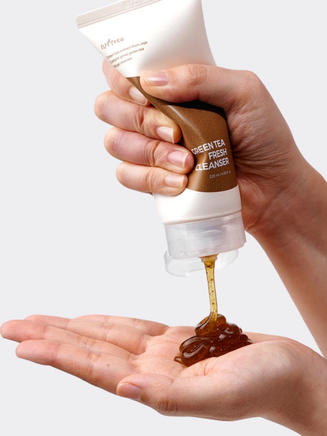Освежающая гель-пенка для умывания с экстрактом зеленого чая IsNtree Green Tea Fresh Cleanser