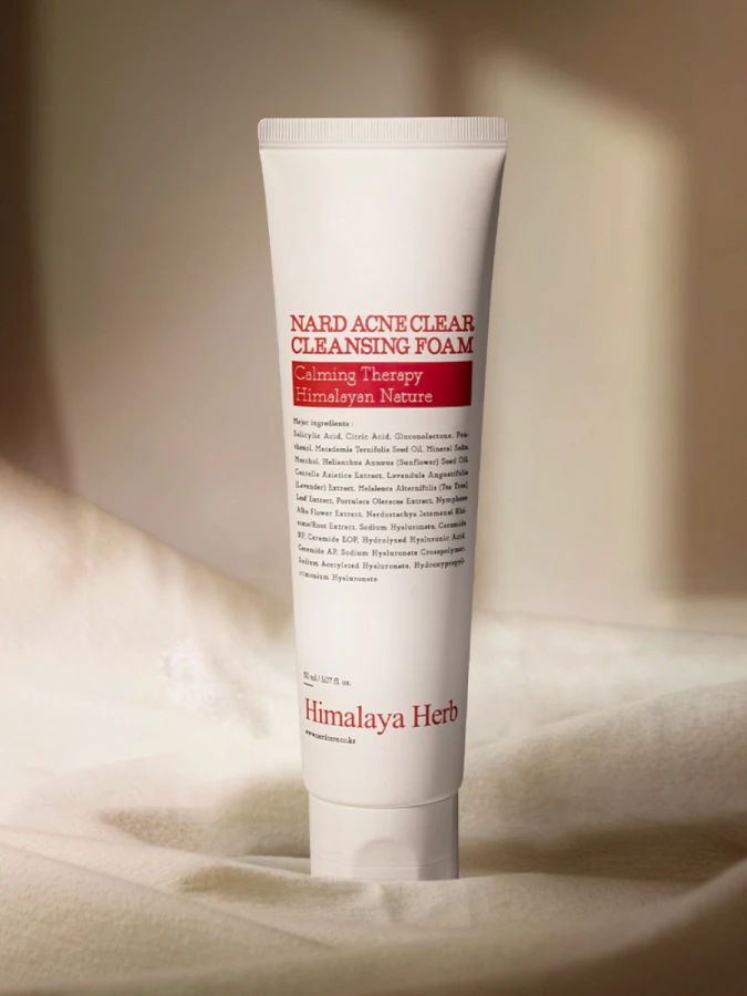 Противовоспалительная пенка для умывания с кислотами NARD ACNE Clear Cleansing Foam