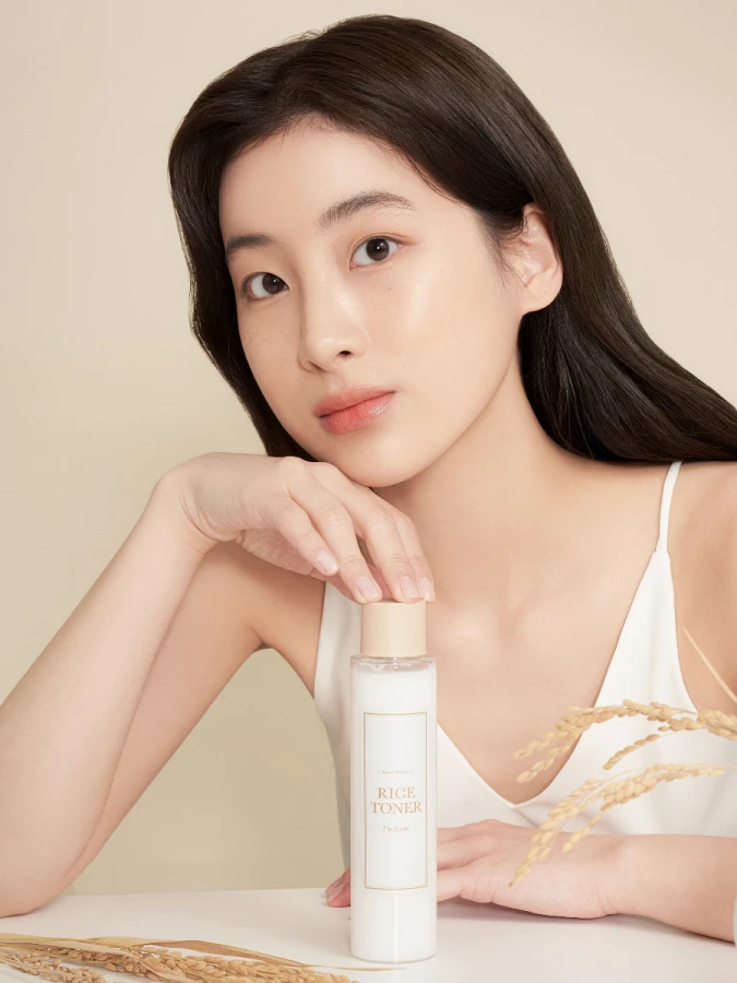 Увлажняющий и питательный тонер с экстрактом риса I'm from Rice Toner