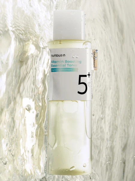 Антиоксидантный тонер для лица с комплексом витаминов Numbuzin No.5 Vitamin  Boosting Essential Toner Антиоксидантный тонер для лица с комплексом витаминов Numbuzin No.5 Vitamin  Boosting Essential Toner