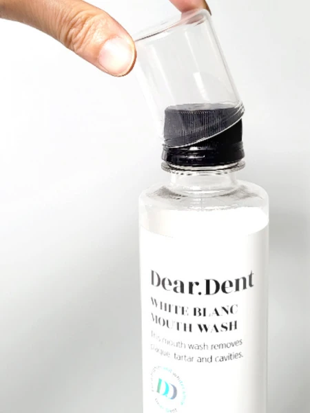 Очищающий ополаскиватель для полости рта с розмарином Esthetic House Dear.Dent White Blanc Mouth Wash Очищающий ополаскиватель для полости рта с розмарином Esthetic House Dear.Dent White Blanc Mouth Wash