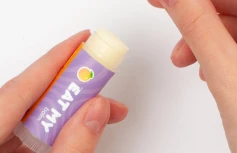 Бальзам для губ с ароматом апельсинового сорбета  EAT MY BALM Orange Sorbet