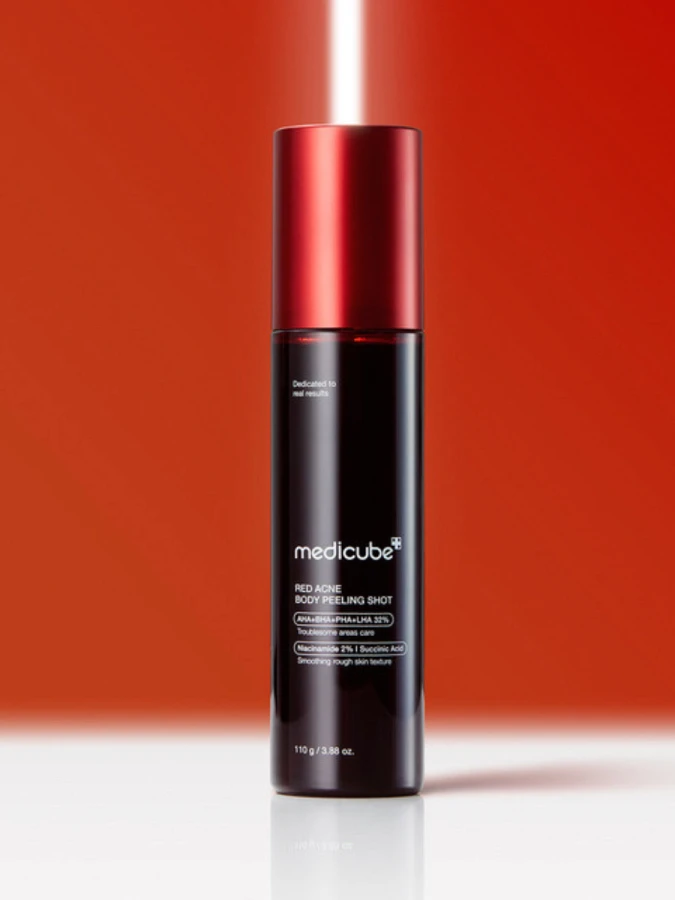 Смываемый спрей-пилинг для тела с комплексом кислот Medicube Red Acne Body Peeling Shot
